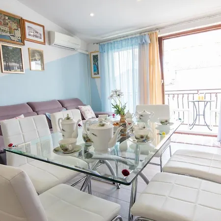 Apartment Laguna *